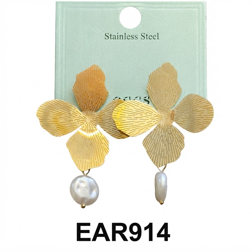Fancy Round Gold Earrings with Elegant Design
